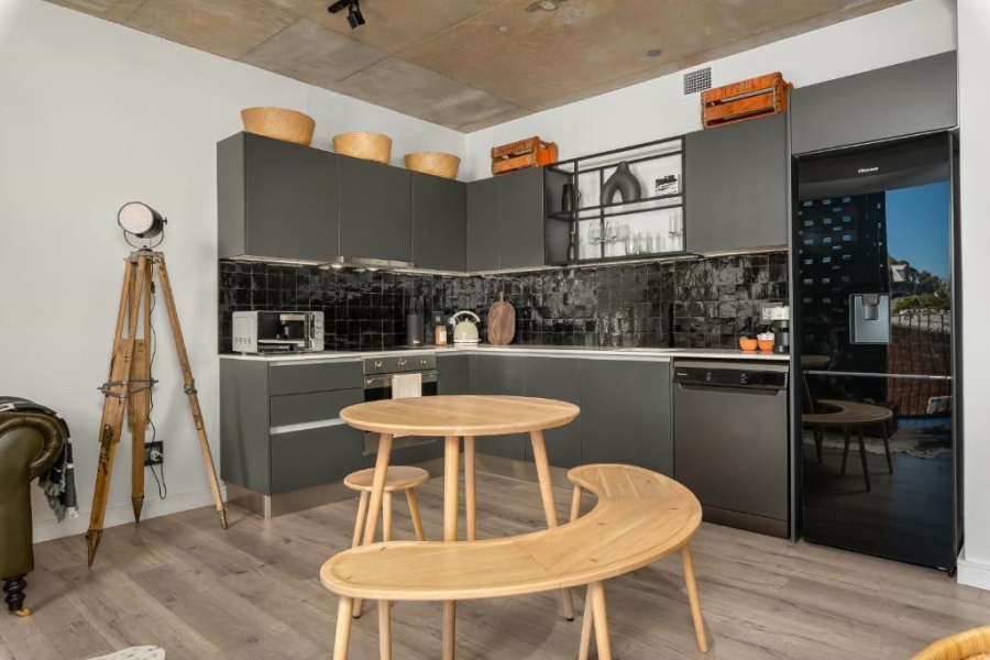 1 Bedroom Property for Sale in De Waterkant Western Cape